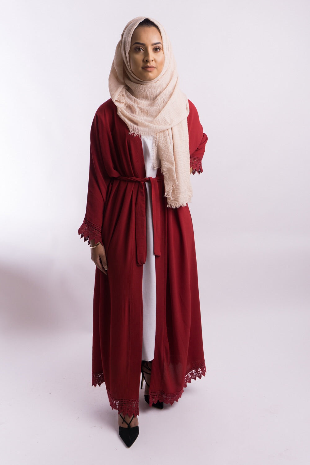 Classic Lace Open Abaya - Maroon