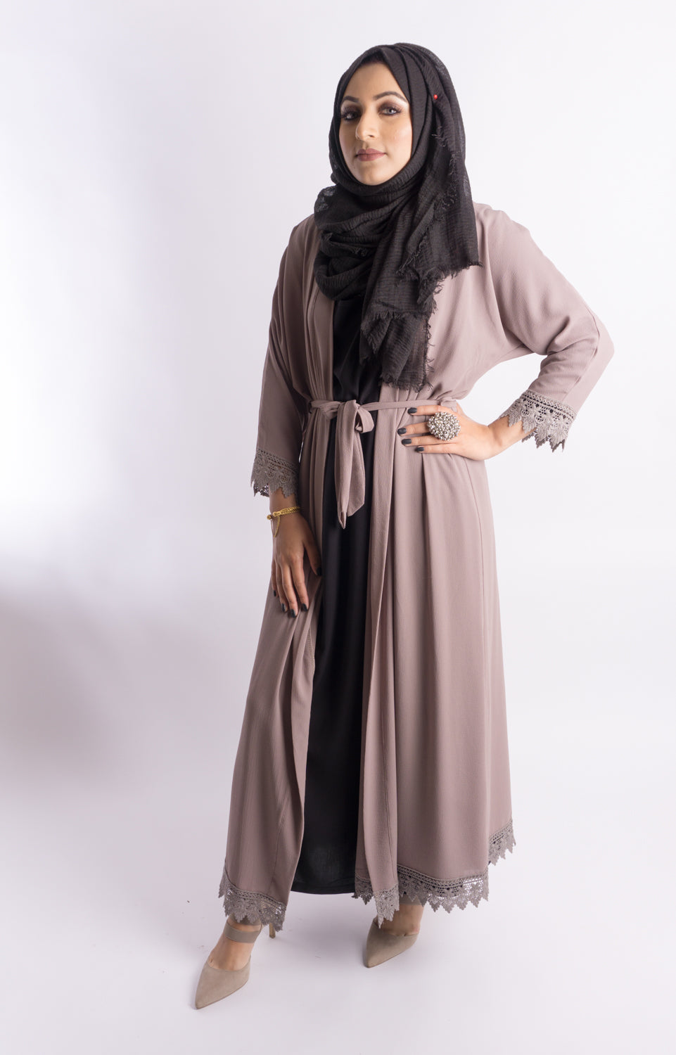 Classic Lace Open Abaya - Taupe